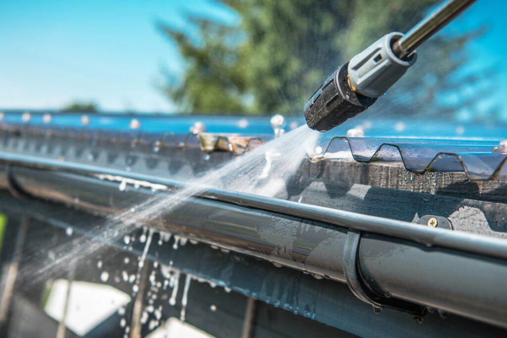 cleaning rain gutters