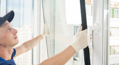 a specialist installing plastic windows